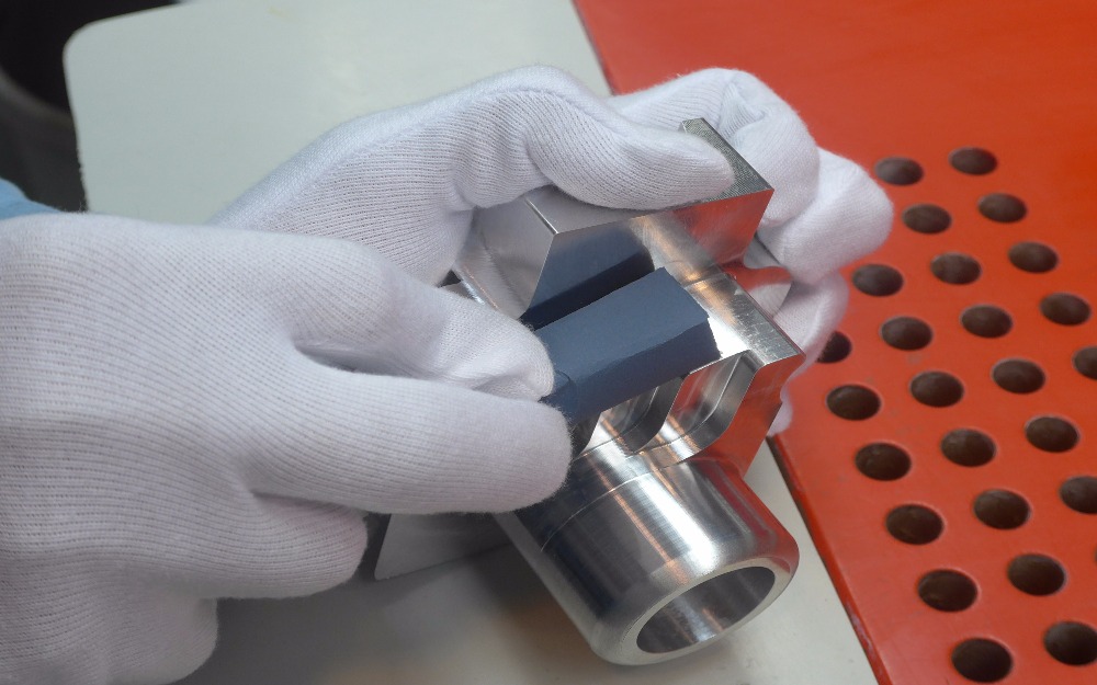 Manual Polishing Ysium